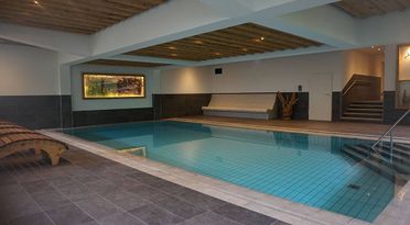 Hallenbad